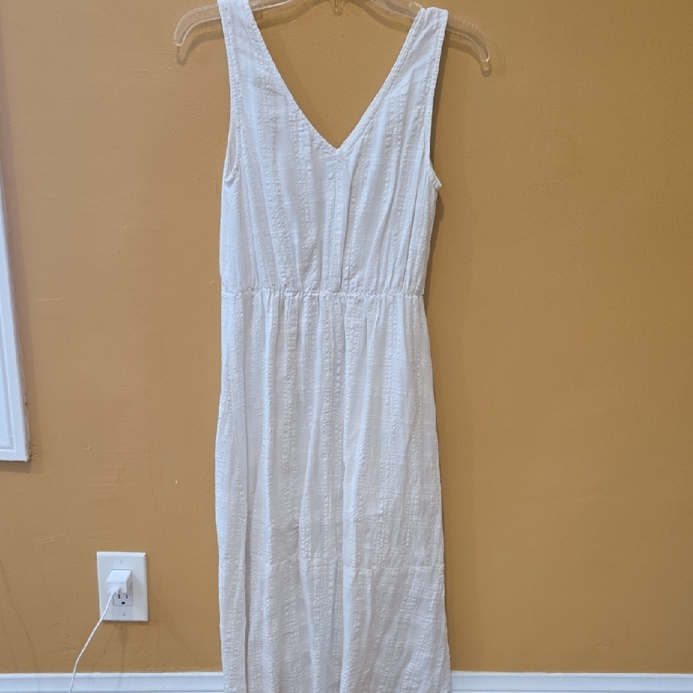 Eyeshadow White Button-Down Summer Vacation Resort Wear Sleeveless Midi Dress - Picture 5 of 6